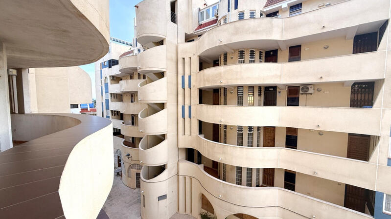 Apartamento en venta en Torrevieja, Alicante