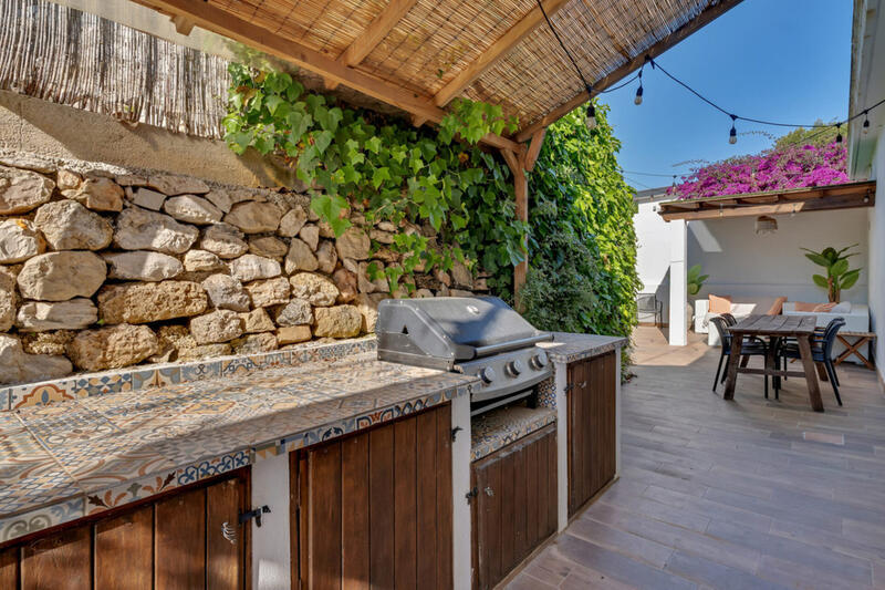 4 bedroom Villa for sale