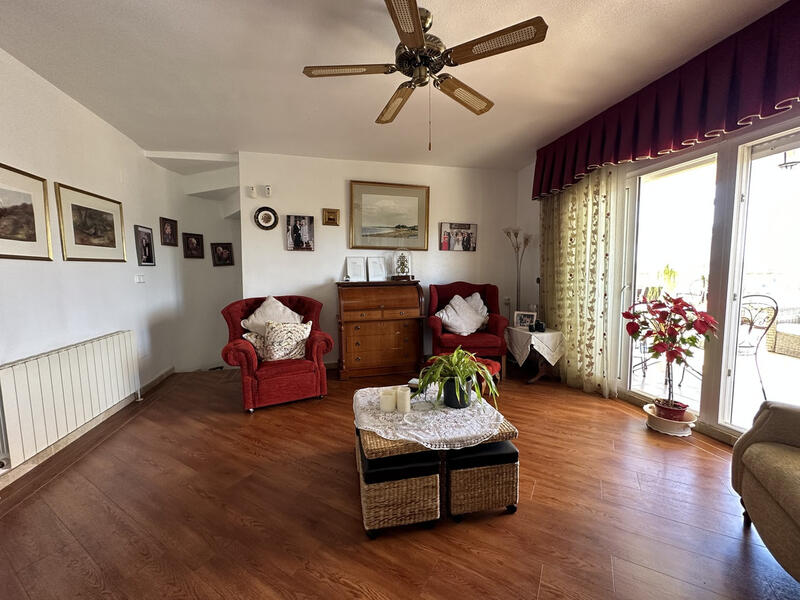 5 bedroom Villa for sale