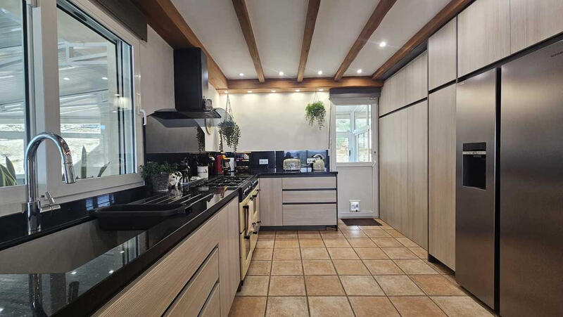 4 bedroom Villa for sale