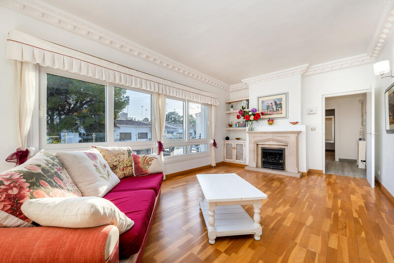 7 Schlafzimmer Villa zu verkaufen