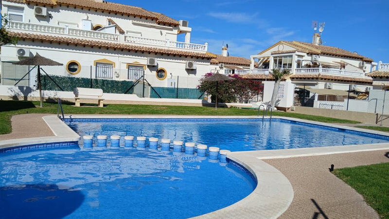 Townhouse for sale in Los Altos, Alicante