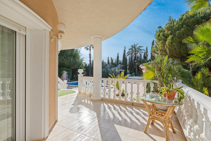 5 slaapkamer Villa Te koop