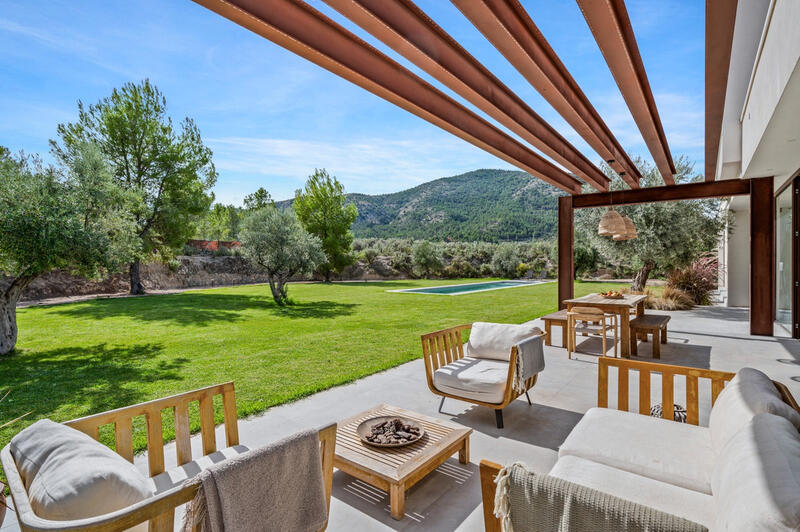 4 bedroom Villa for sale