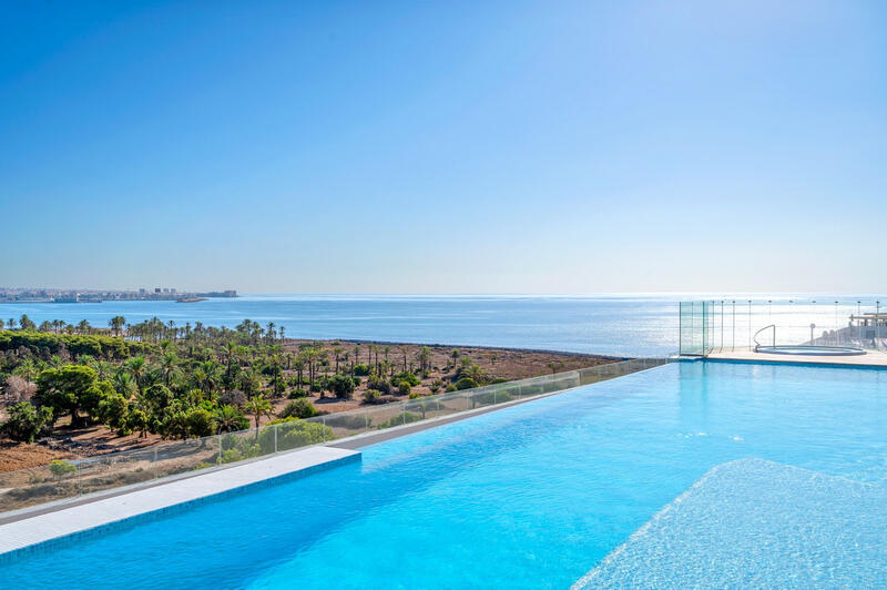 Leilighet til salgs i Punta Prima, Alicante