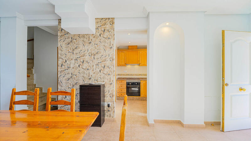 2 Cuarto Adosado en venta