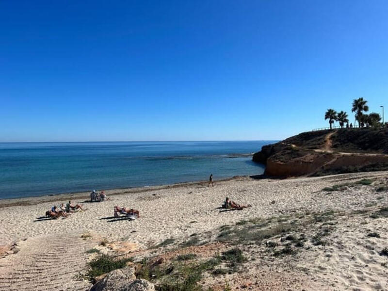 Apartment for sale in Pilar de la Horadada, Alicante