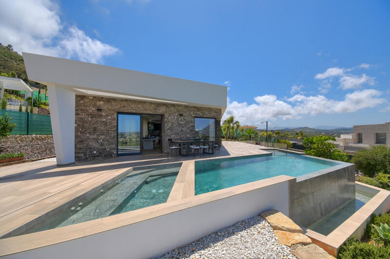 4 sovrum Villa till salu