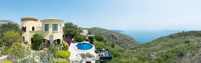 4 bedroom Villa for sale