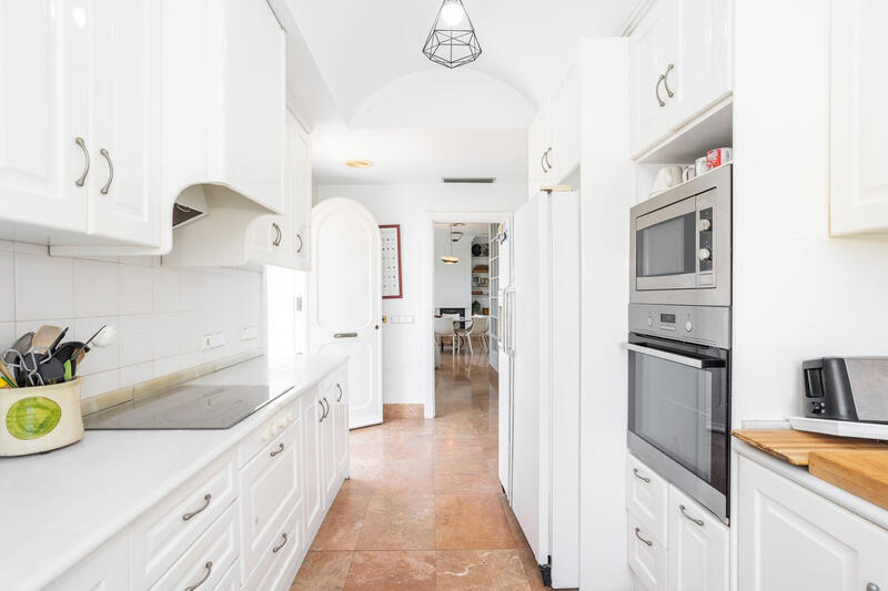 4 slaapkamer Villa Te koop