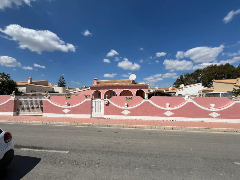 Villa à vendre dans Cabo Roig, Alicante