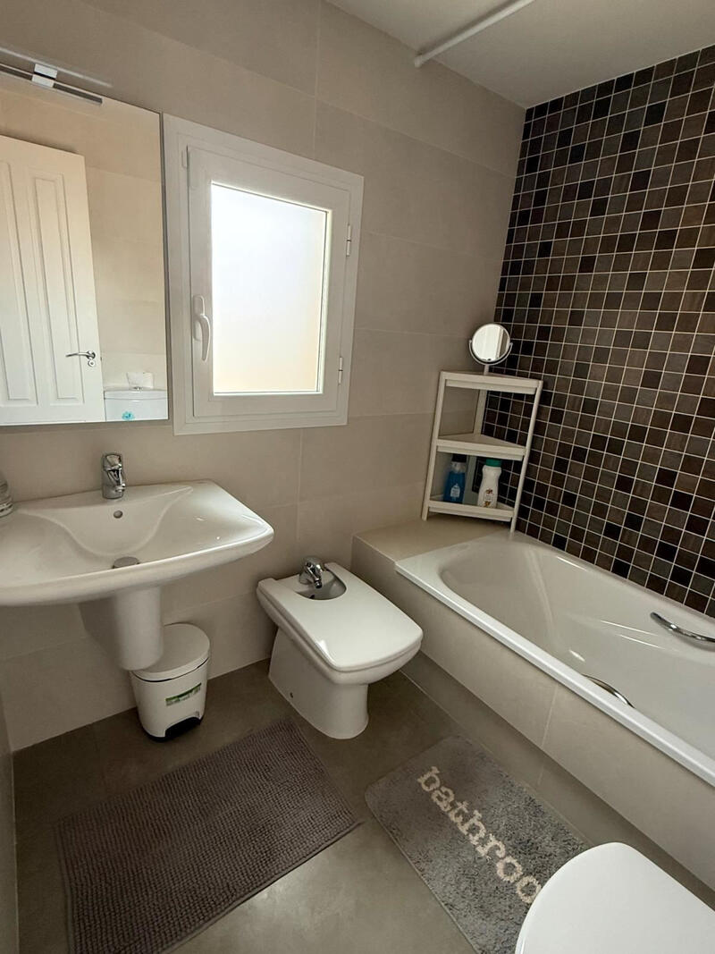 3 bedroom Townhouse for sale