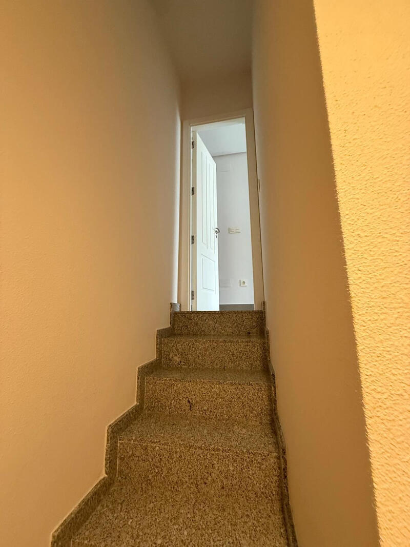 3 bedroom Townhouse for sale