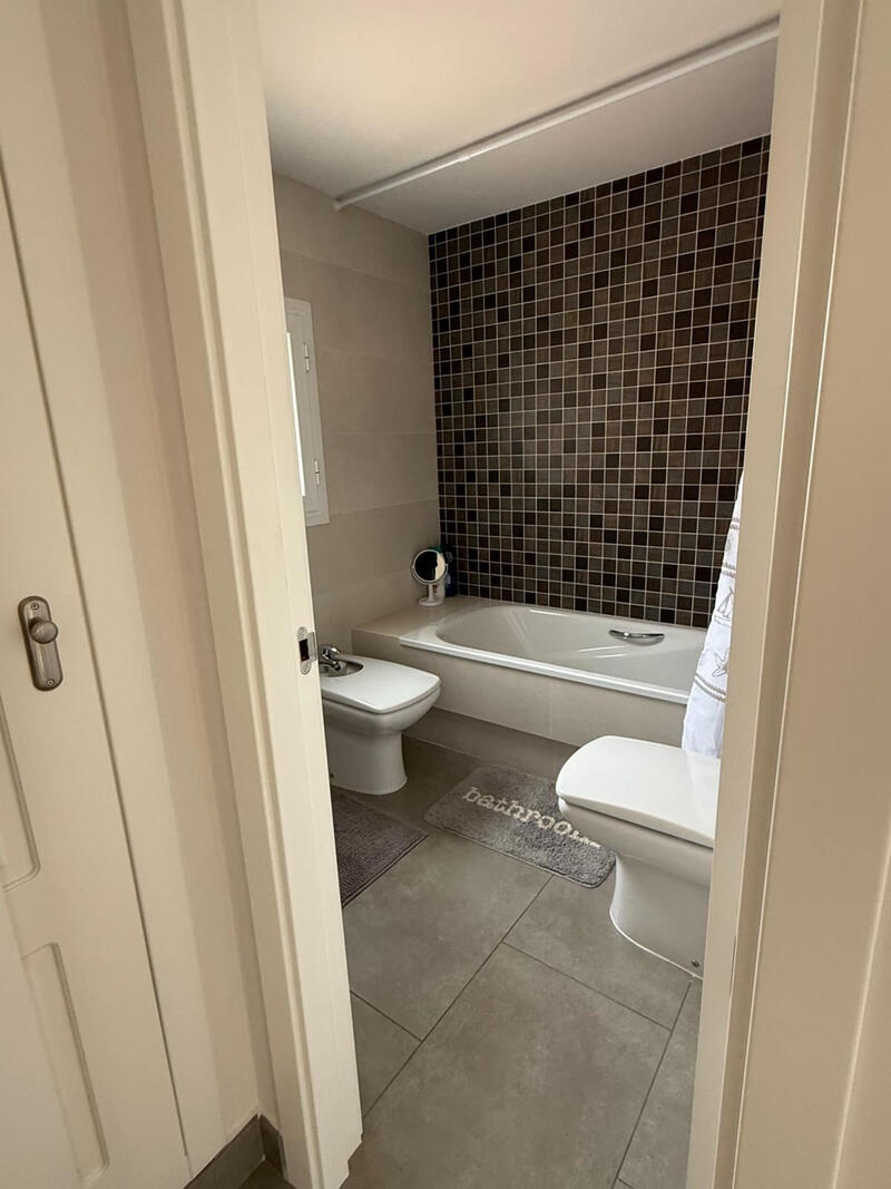 3 bedroom Townhouse for sale