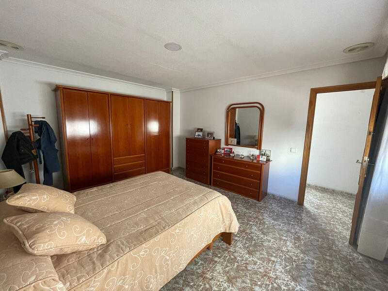 4 Schlafzimmer Appartement zu verkaufen