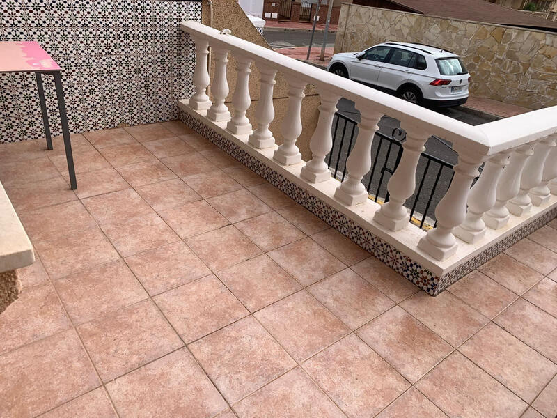 4 Schlafzimmer Stadthaus zu verkaufen