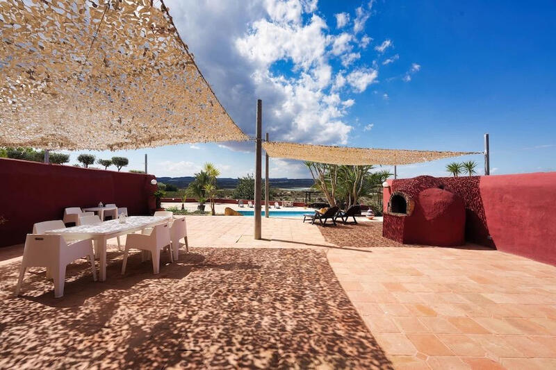 4 Schlafzimmer Landhaus zu verkaufen