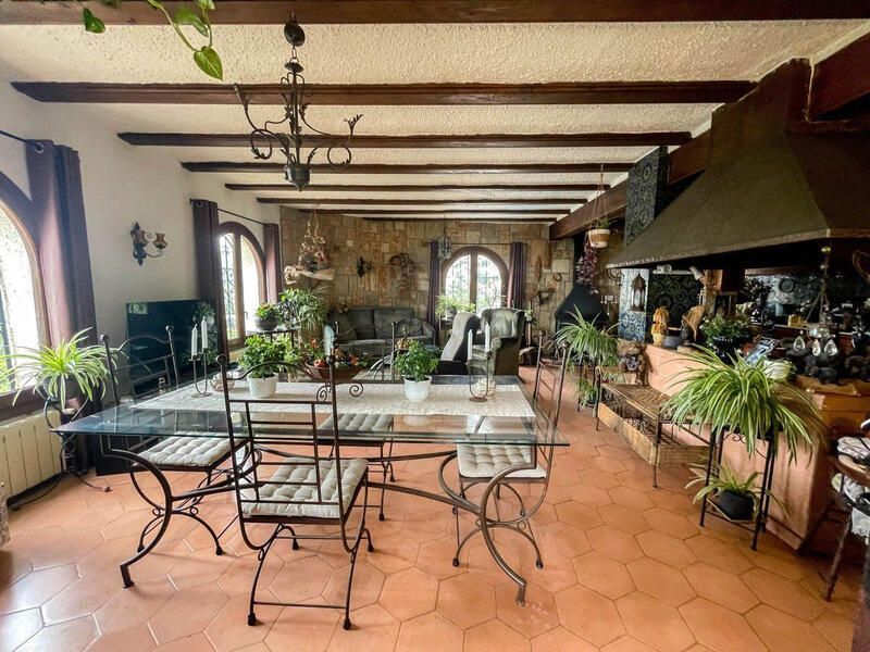 4 slaapkamer Villa Te koop