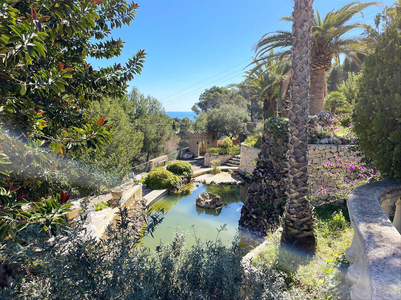 8 Cuarto Villa en venta