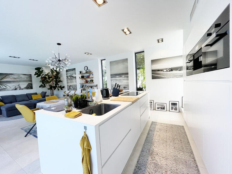 2 Cuarto Villa en venta