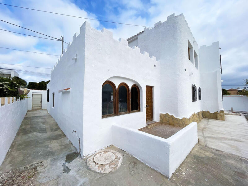 6 chambre Villa à vendre