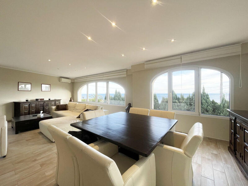 6 chambre Villa à vendre