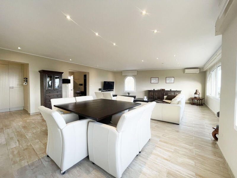 6 chambre Villa à vendre