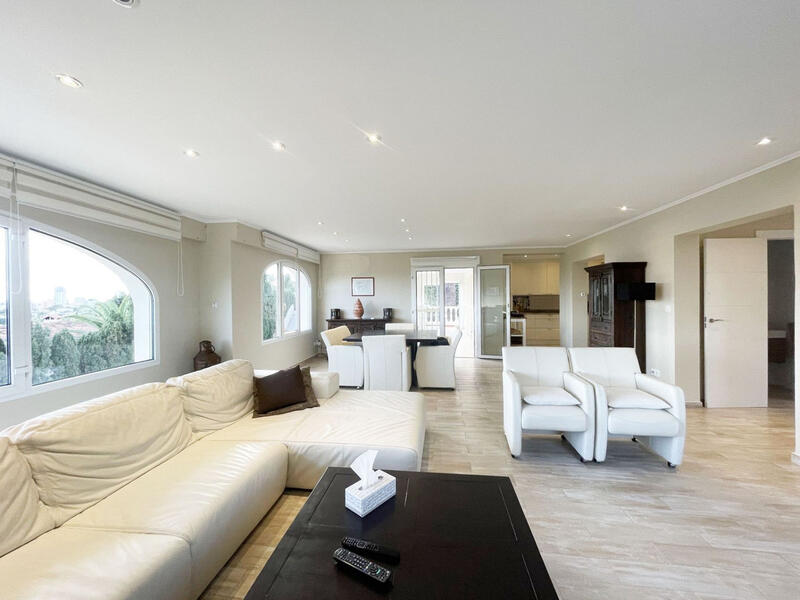 6 chambre Villa à vendre