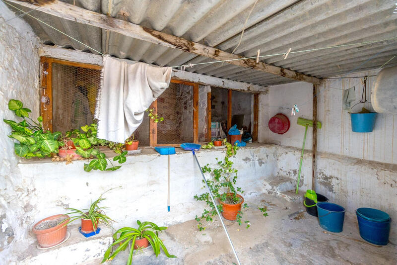 4 soveværelse Landsted til salg