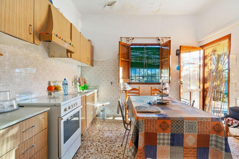 4 soveværelse Landsted til salg