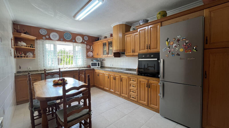 4 soveværelse Villa til salg