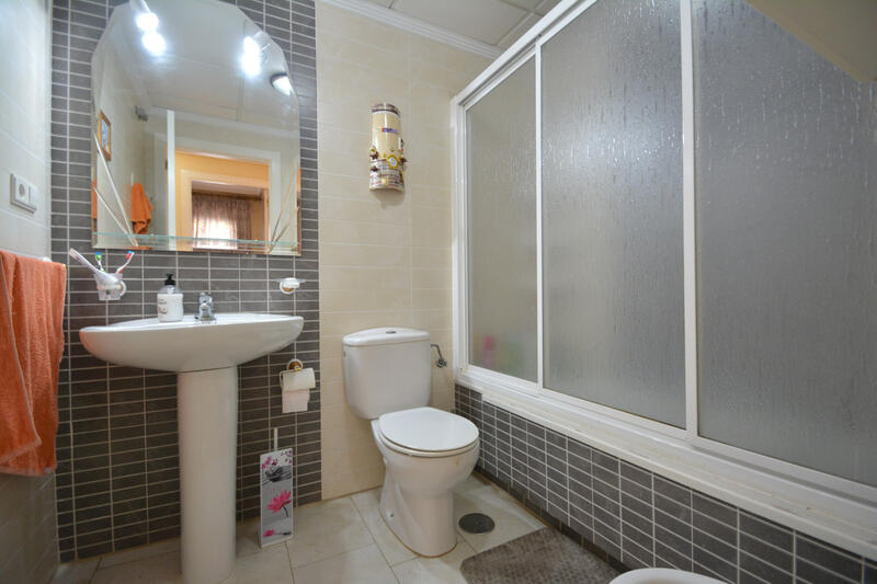 2 Schlafzimmer Appartement zu verkaufen