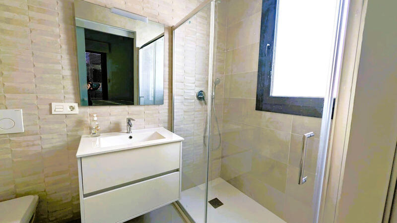 4 slaapkamer Villa Te koop