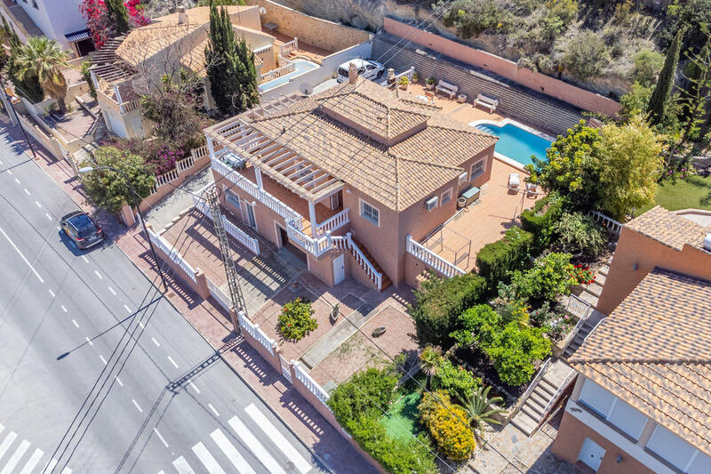 Villa til salgs i El Campello, Alicante