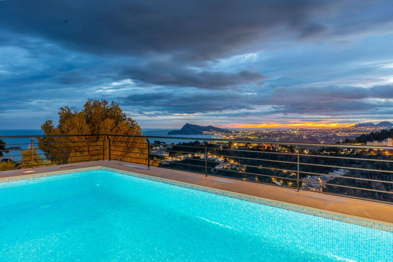 Villa till salu i Altea, Alicante