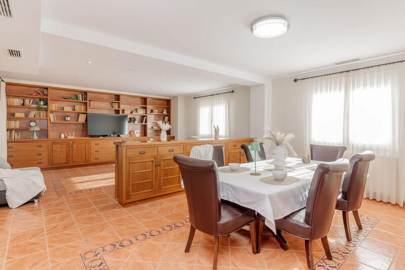 6 sovrum Villa till salu