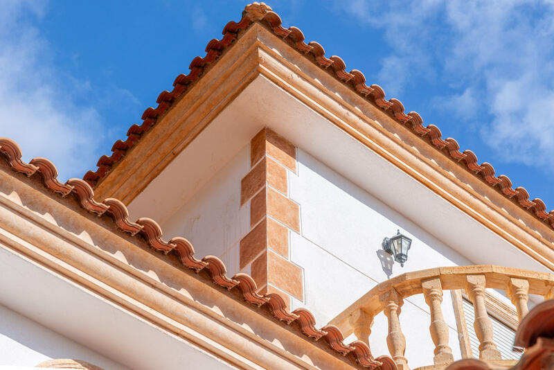 6 sovrum Villa till salu