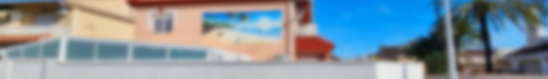 3 спальная комната городская тюрьма продается