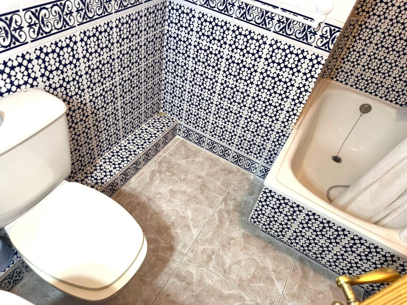 4 Cuarto Villa en venta