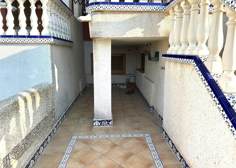 4 Cuarto Villa en venta