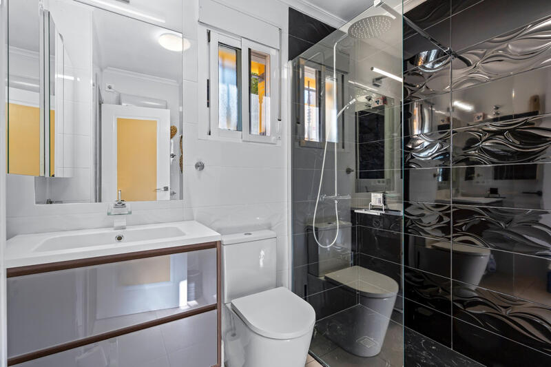 3 Cuarto Villa en venta