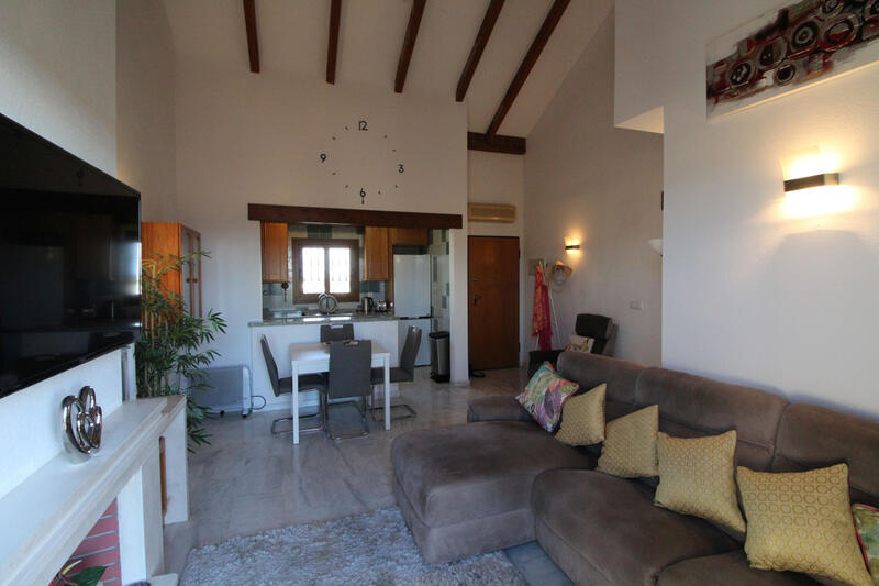 2 slaapkamer Appartement Te koop