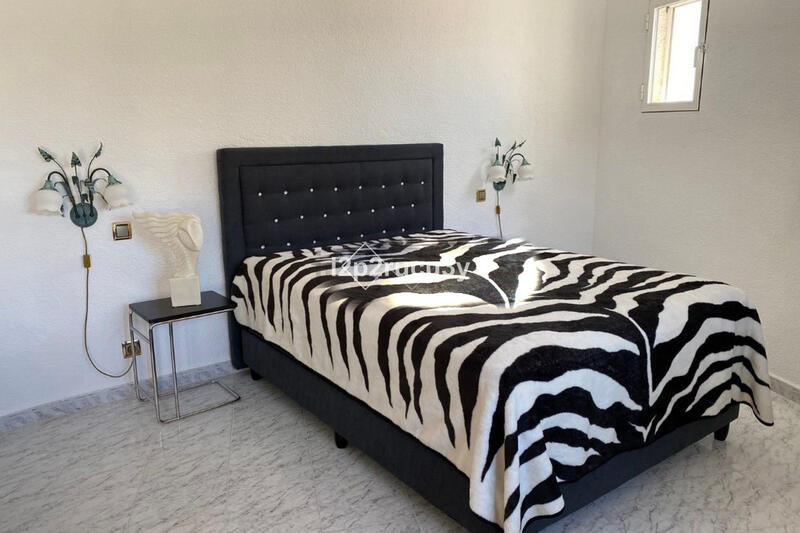 4 slaapkamer Villa Te koop