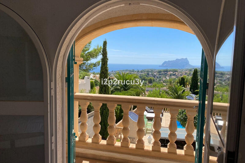 4 slaapkamer Villa Te koop