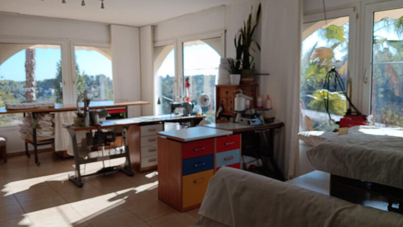 6 soverom Herregård til salgs