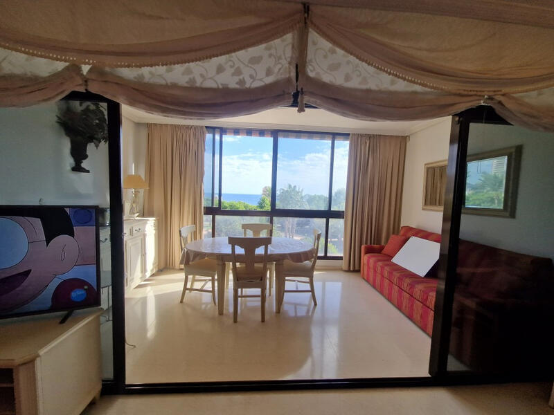 1 bedroom Apartment for sale