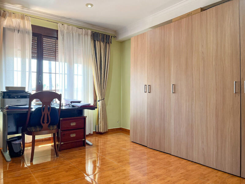 6 Schlafzimmer Villa zu verkaufen