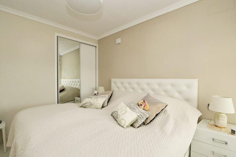 2 Schlafzimmer Appartement zu verkaufen