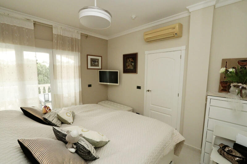 2 Schlafzimmer Appartement zu verkaufen