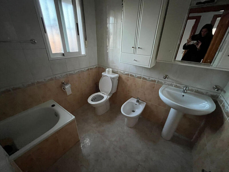 3 soveværelse Byhus til salg